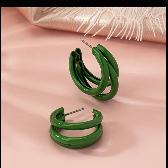 Geometric C Shaped Green Hoop Earrings - Picture 5 of 6